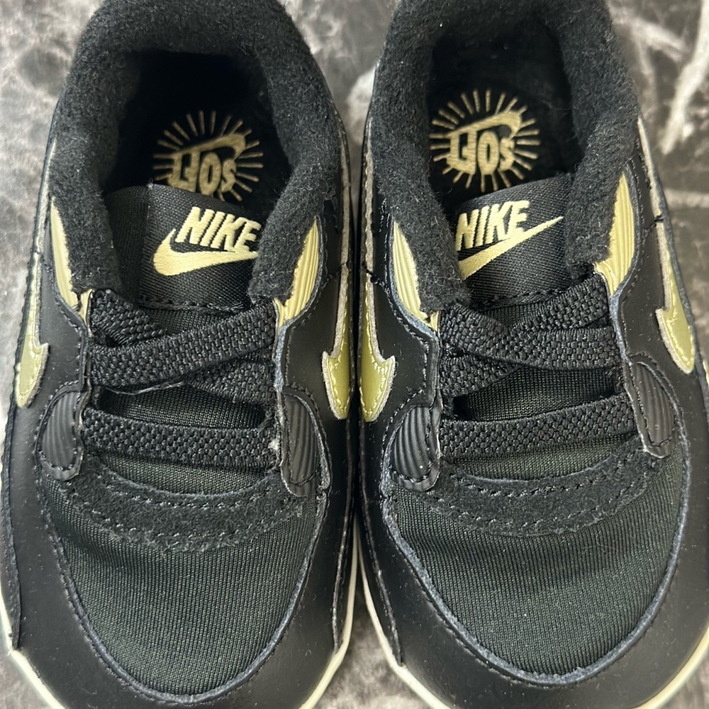 Baby  Nike Soft Air Max